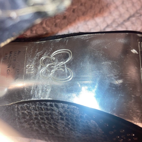 Super sexy Black heels with diamonds on the heels - Picture 5 of 6